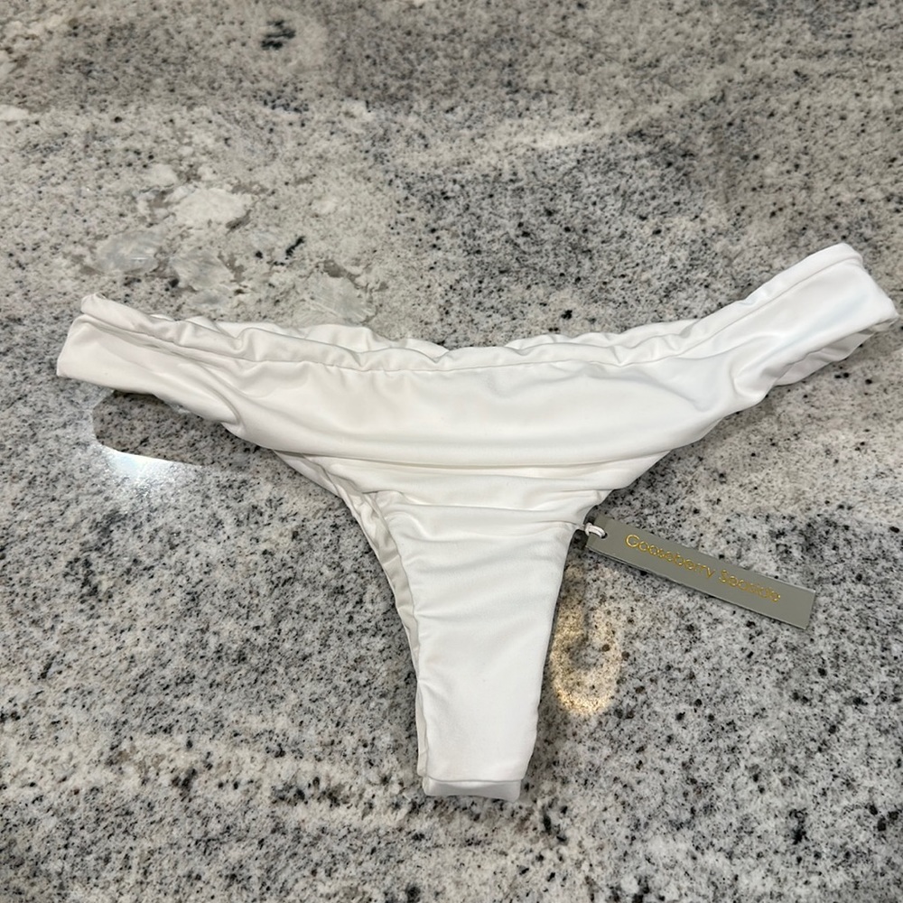 Gooseberry bikini bottom